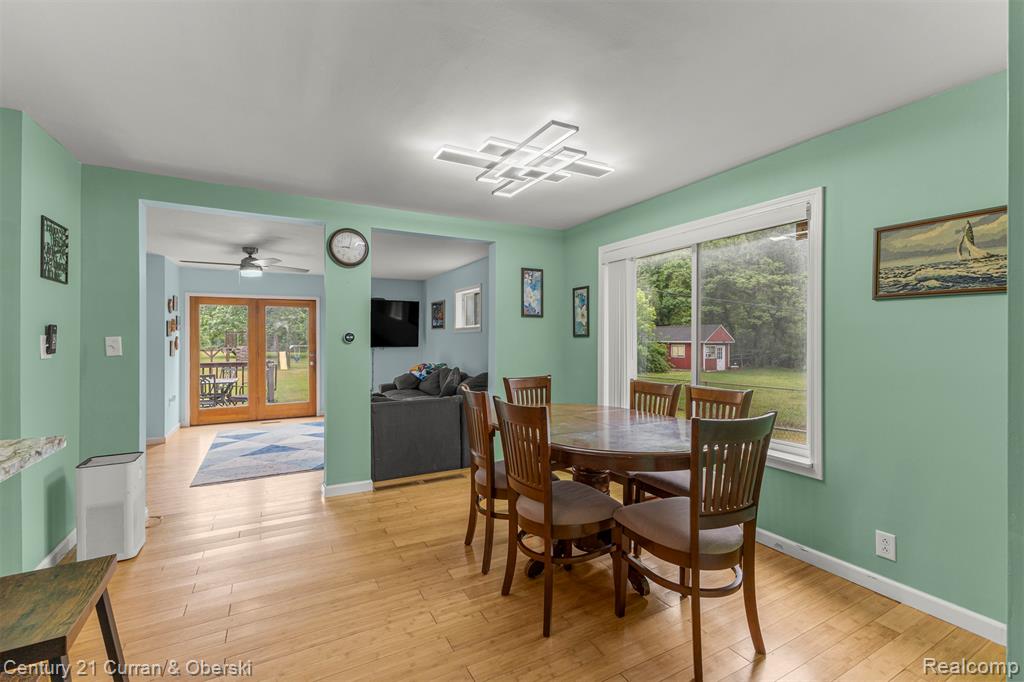 18491 Savage Road Belleville, MI 48111 - Photo 3 of 49