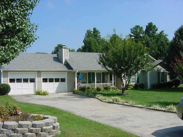 143 East Jefferson Road Lexington, NC 27295 - Photo 1 of 5 Exterior Front.