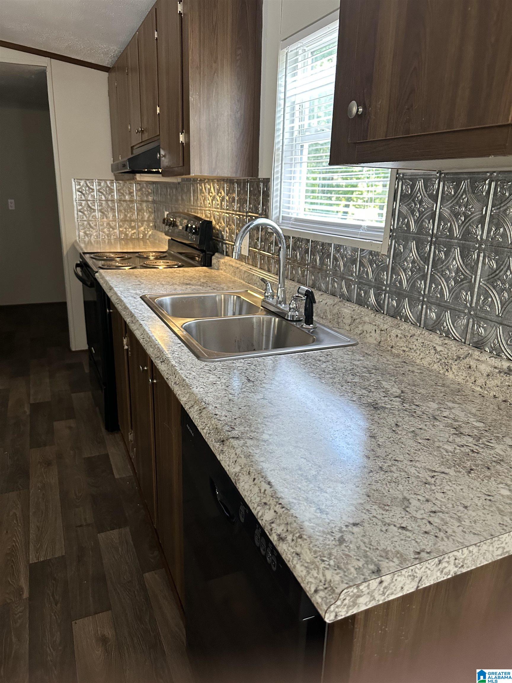4133 Roy Webb Road Jacksonville, AL 36265 - Photo 6 of 29