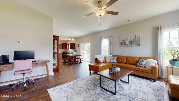 $2,200 | 603 Bonarva Court, Jacksonville, NC 28546