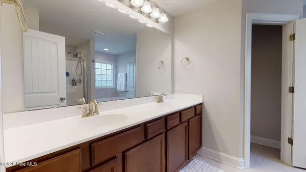 $2,200 | 603 Bonarva Court, Jacksonville, NC 28546