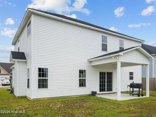 $2,200 | 603 Bonarva Court, Jacksonville, NC 28546