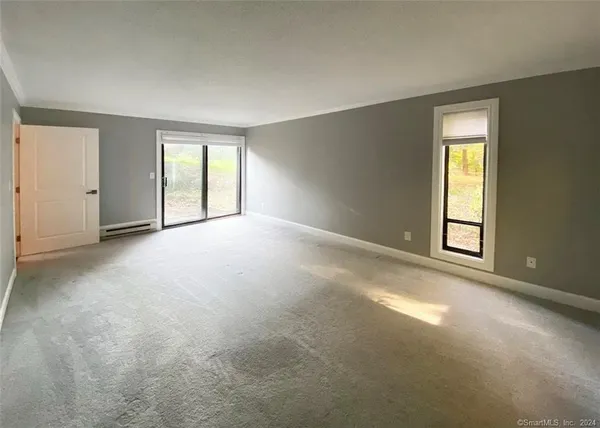 $2,850 | 311 Heritage Village, Unit B, Southbury, CT 06488