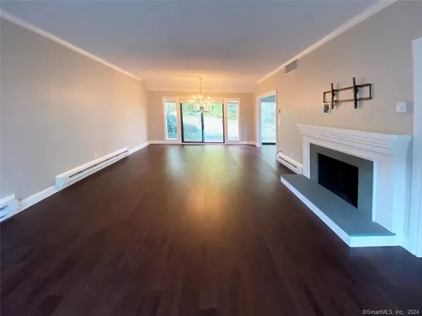 $2,850 | 311 Heritage Village, Unit B, Southbury, CT 06488