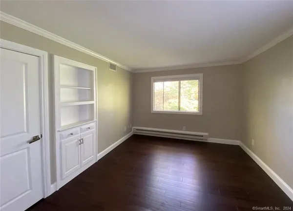 $2,850 | 311 Heritage Village, Unit B, Southbury, CT 06488