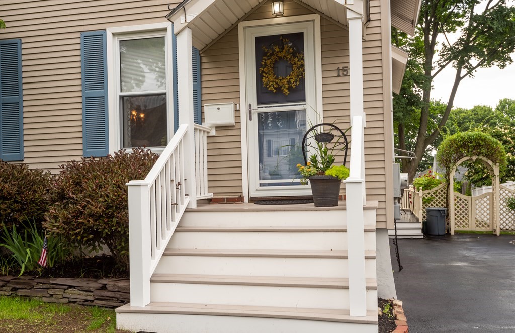 15 Lenox Road Peabody, MA 01960 - Photo 2 of 41 Gallery Image 2