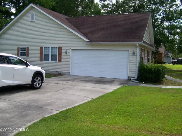 $2,000 | 901 Lord Granville Drive, Morehead City, NC 28557