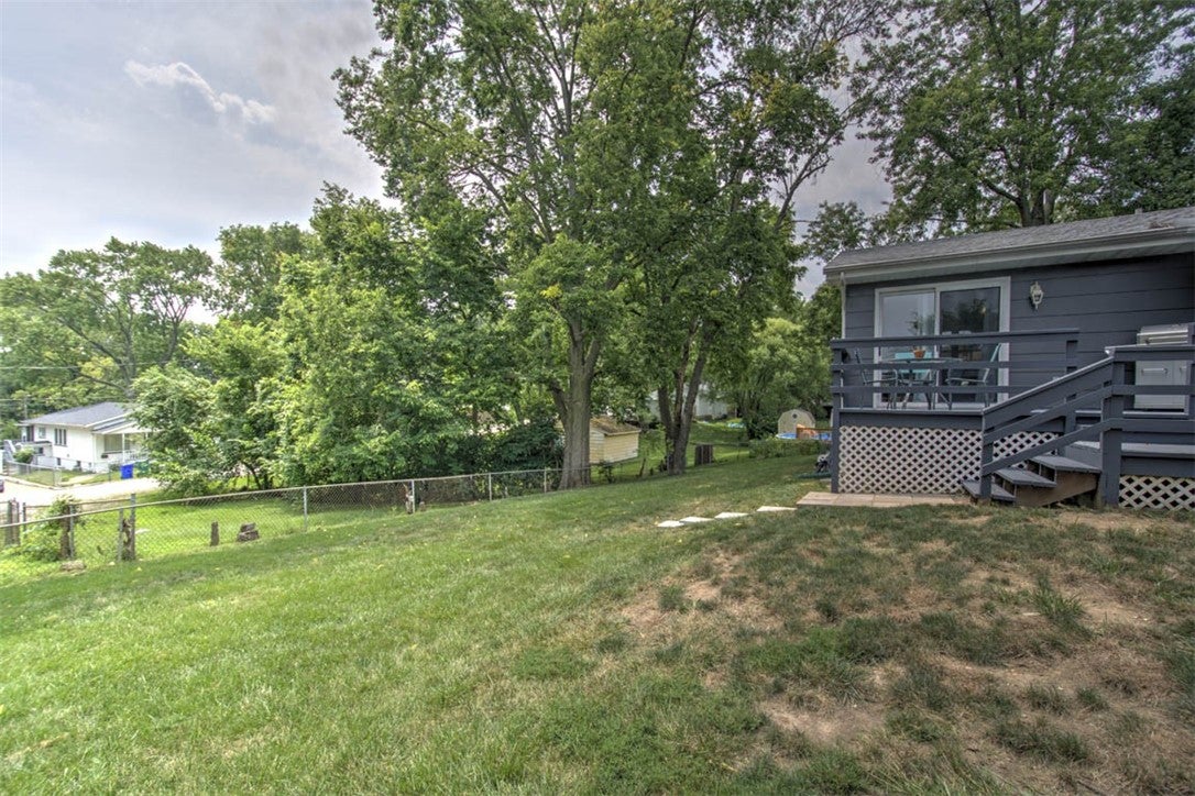 3527 East Eugene Drive Decatur, IL 62521 - Photo 25 of 27 Gallery Image 25