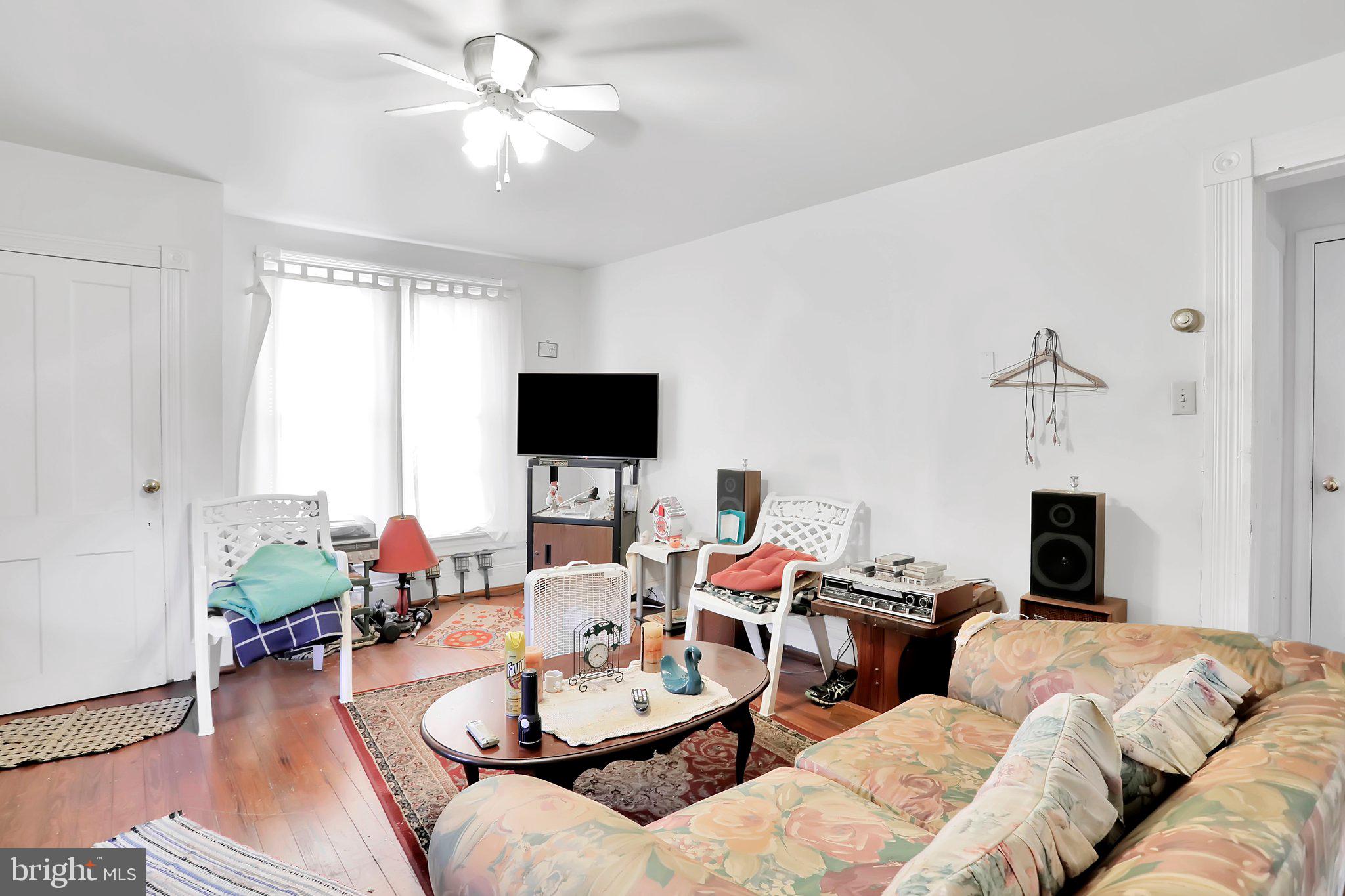 404 South Mildred Street Ranson, WV 25438 - Photo 24 of 61 Apartment 2 living room