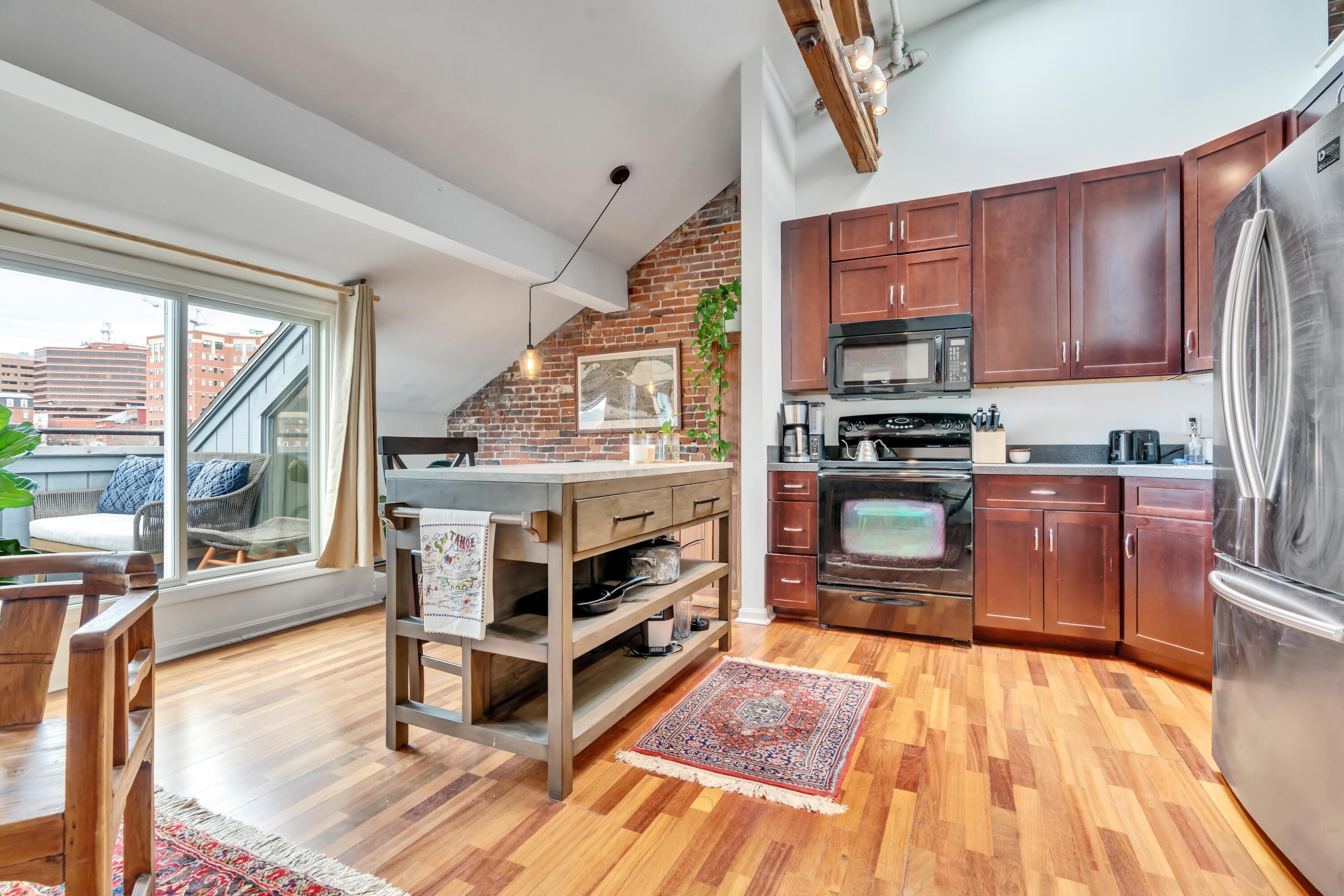 269 Commercial Street, Unit 5D Portland, ME 04101 - Photo 15 of 36 _DSC3590