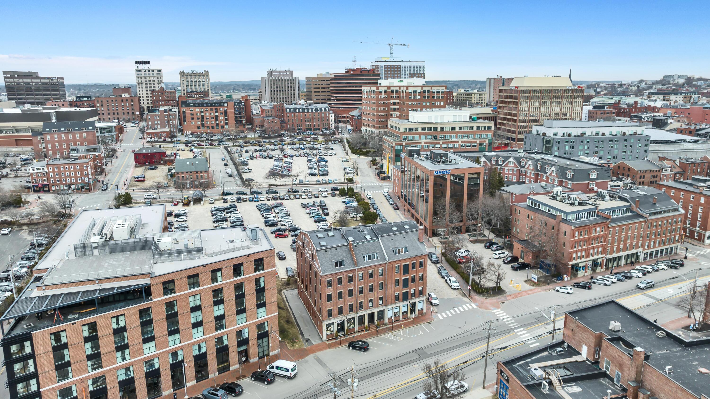 269 Commercial Street, Unit 5D Portland, ME 04101 - Photo 31 of 36 DJI_0220