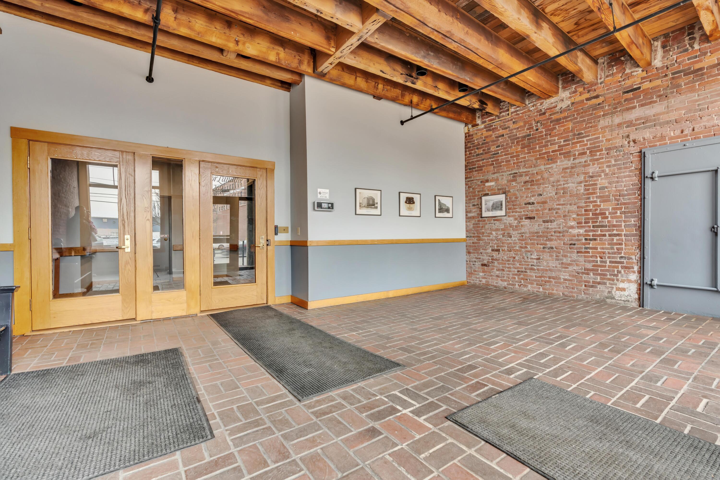 269 Commercial Street, Unit 5D Portland, ME 04101 - Photo 6 of 36 _DSC3557