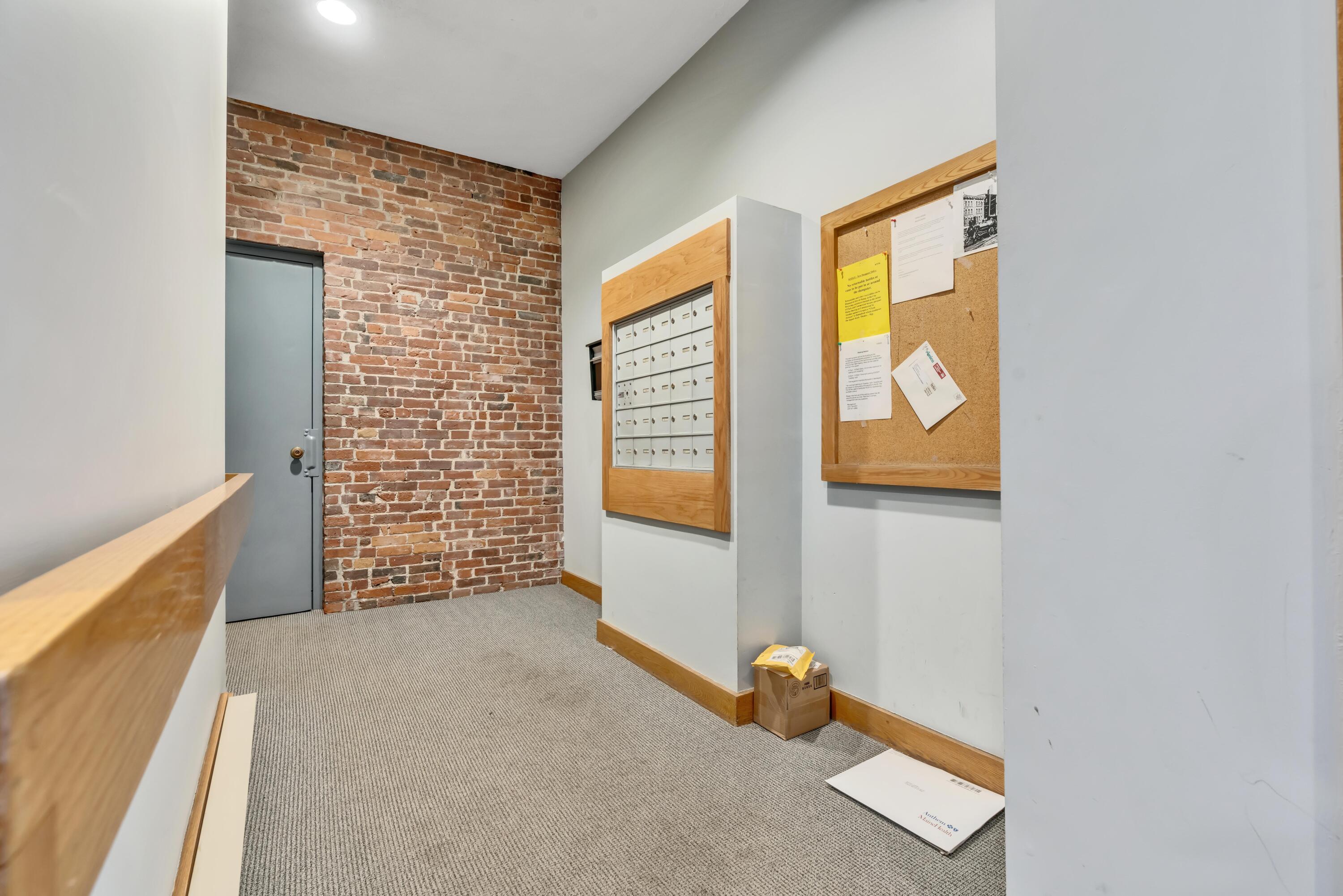269 Commercial Street, Unit 5D Portland, ME 04101 - Photo 7 of 36 _DSC3560