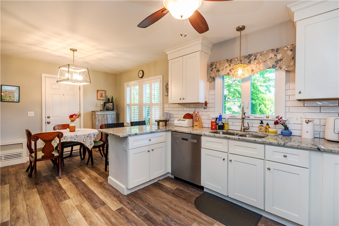 220 Alvin Street Warwick, RI 02886 - Photo 18 of 45