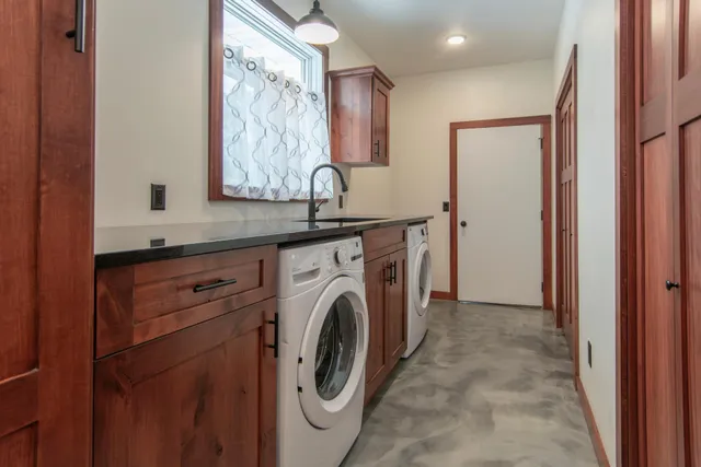 $515,000 | 363 PINE Acrs Trail Northwest, Backus, MN 56435