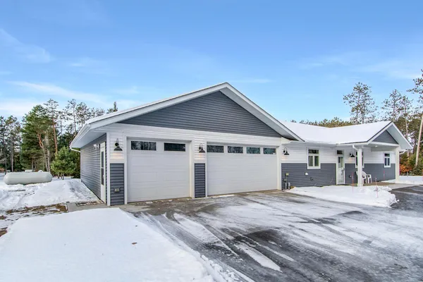 $499,900 | 363 PINE Acrs Trail Northwest, Backus, MN 56435