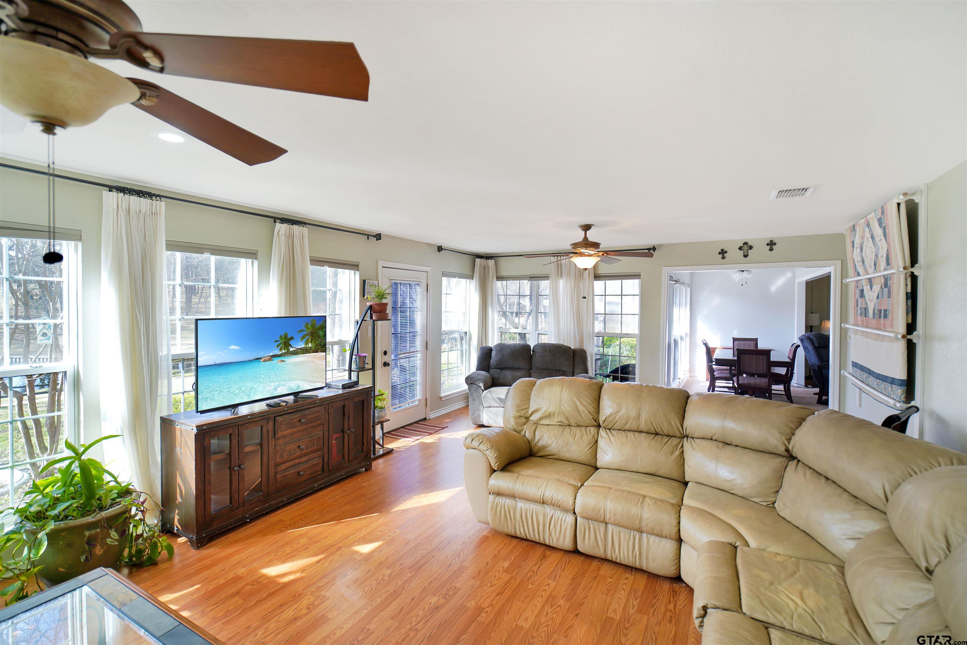 120 Rainbow Cove Holly Lake Ranch, TX 75765 - Photo 16 of 39