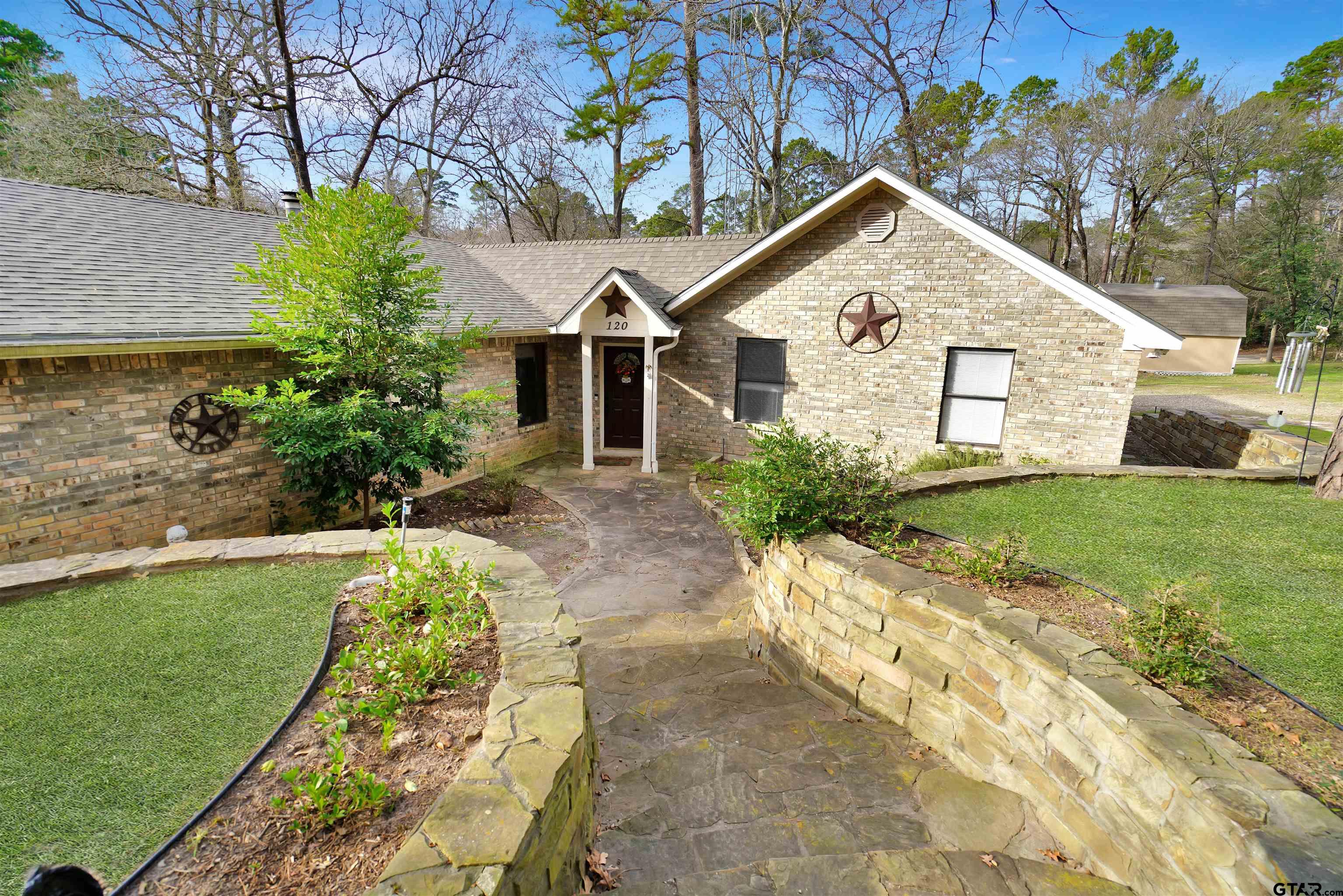 120 Rainbow Cove Holly Lake Ranch, TX 75765 - Photo 3 of 39