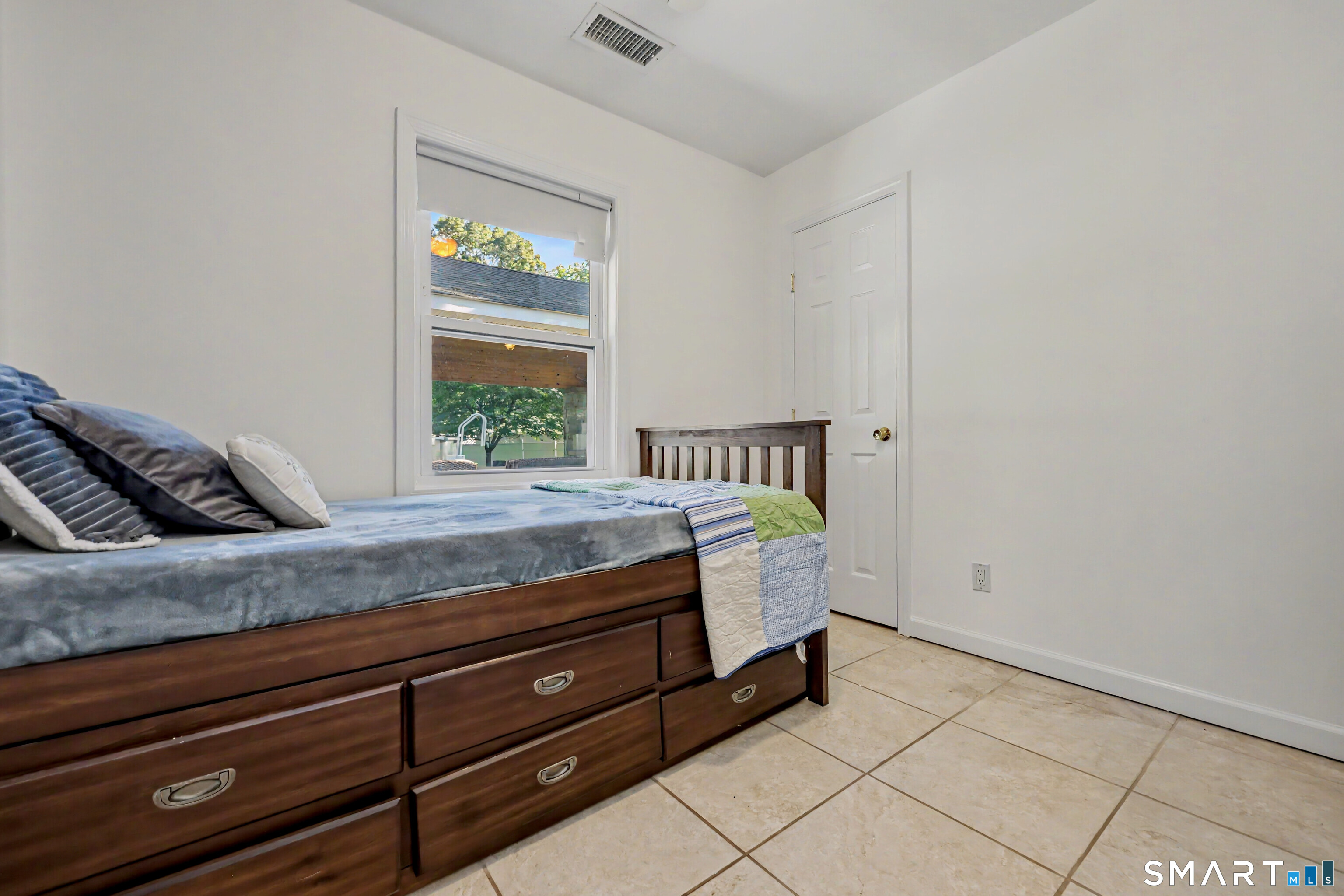 5 Caddy Road Norwalk, CT 06851 - Photo 23 of 36