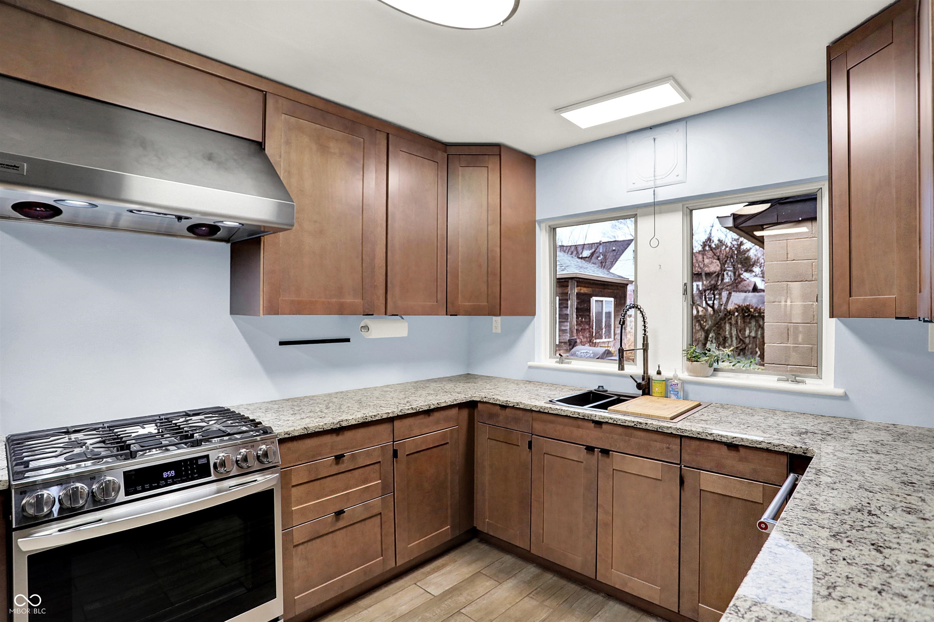 3715 Governors Road Indianapolis, IN 46208 - Photo 21 of 59