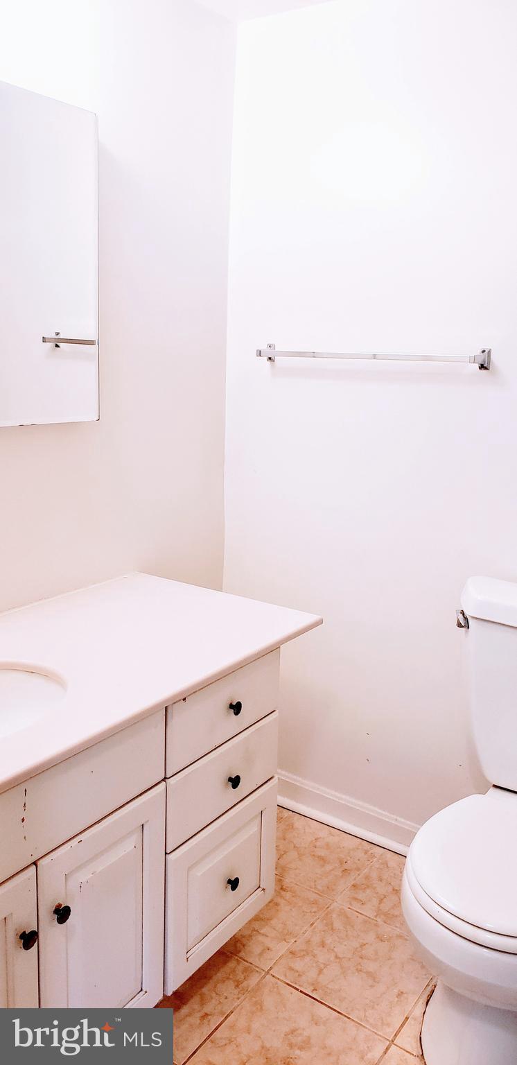 3832 Bel Pre Road, Unit 7105 Silver Spring, MD 20906 - Photo 13 of 19 Bathroom