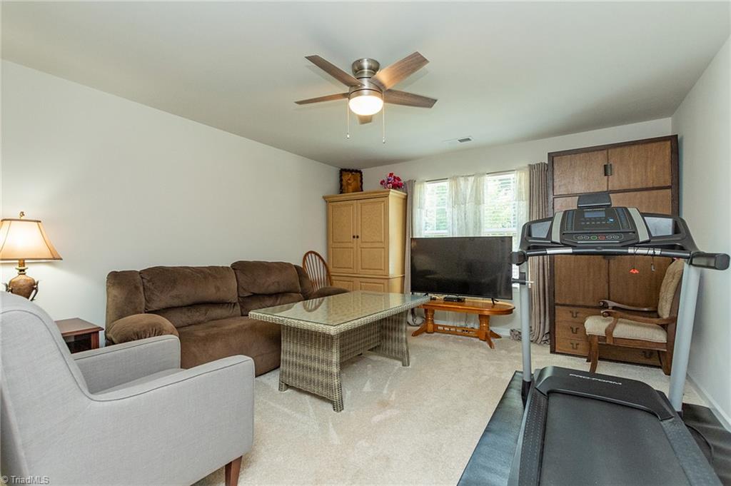 116 Ridge Road Lexington, NC 27295 - Photo 8 of 28