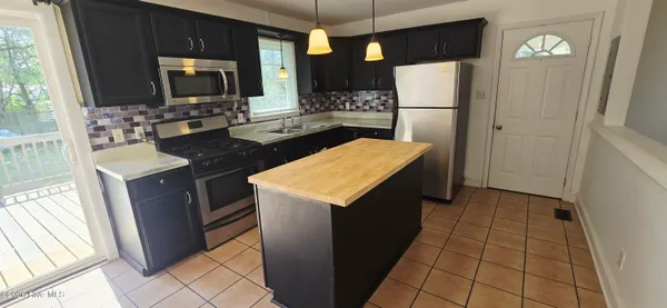 $220,000 | 6529 Dogwood Lane, Grifton, NC 28530