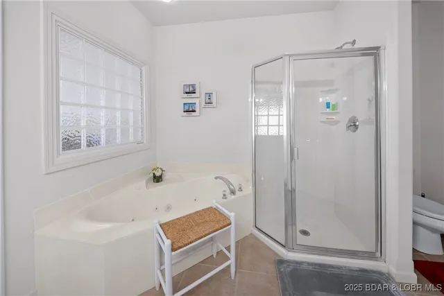 $589,000 | 183 Upper Monarch Cove Drive, Unit 3A, Lake Ozark, MO 65049