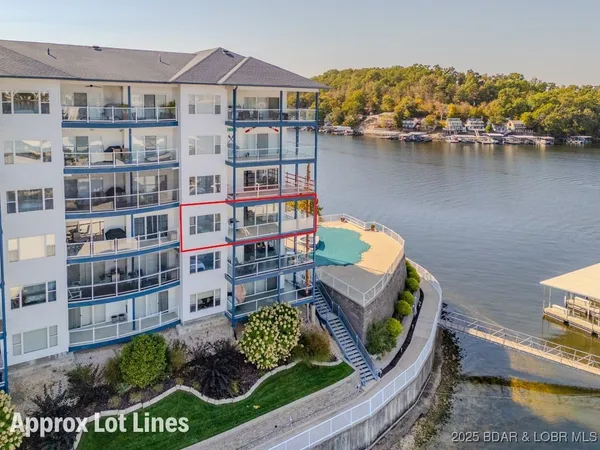 $589,000 | 183 Upper Monarch Cove Drive, Unit 3A, Lake Ozark, MO 65049