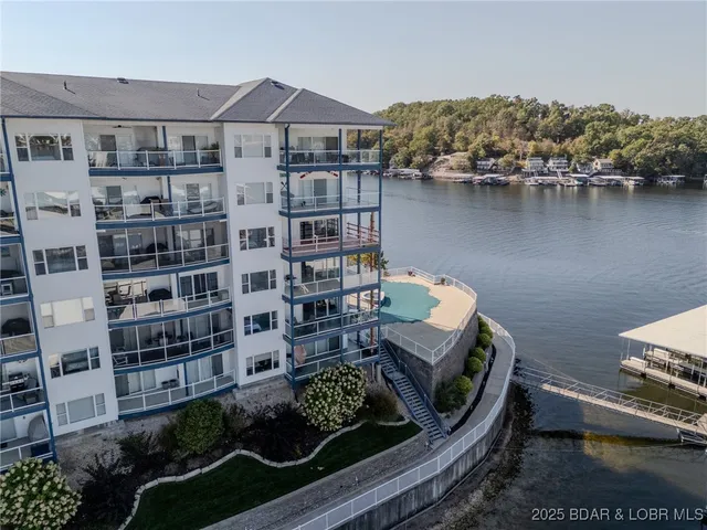 $589,000 | 183 Upper Monarch Cove Drive, Unit 3A, Lake Ozark, MO 65049