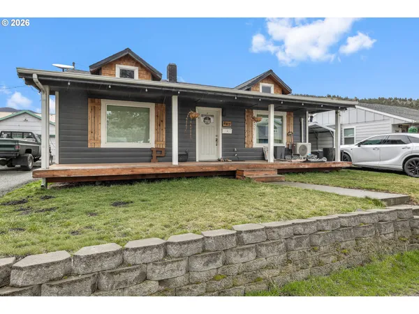 $245,000 | 242 Northwest 1st Avenue, John Day, OR 97845