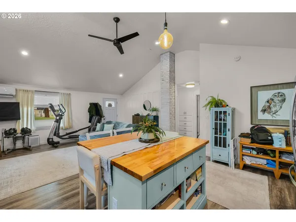 $245,000 | 242 Northwest 1st Avenue, John Day, OR 97845