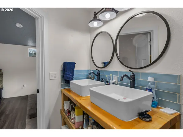 $245,000 | 242 Northwest 1st Avenue, John Day, OR 97845