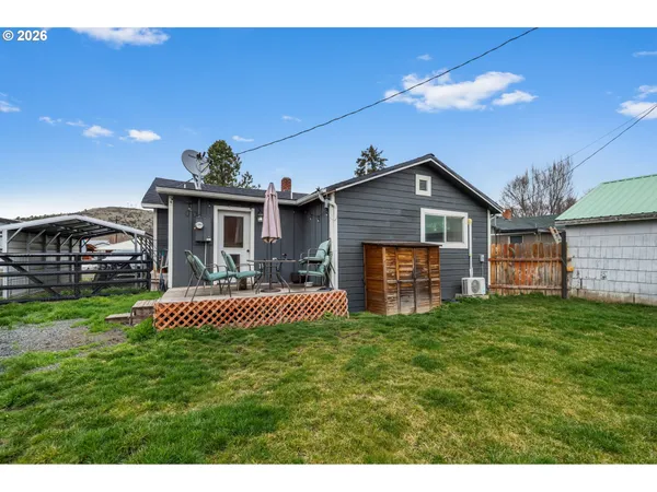 $245,000 | 242 Northwest 1st Avenue, John Day, OR 97845