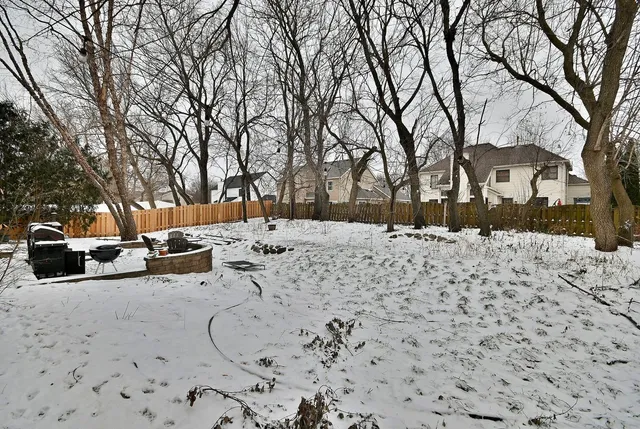 $510,000 | 377 Geneva Lane, Cary, IL 60013