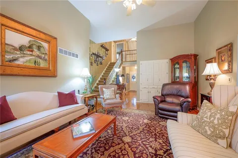 $500,000 | 12704 West 117th Street, Overland Park, KS 66210