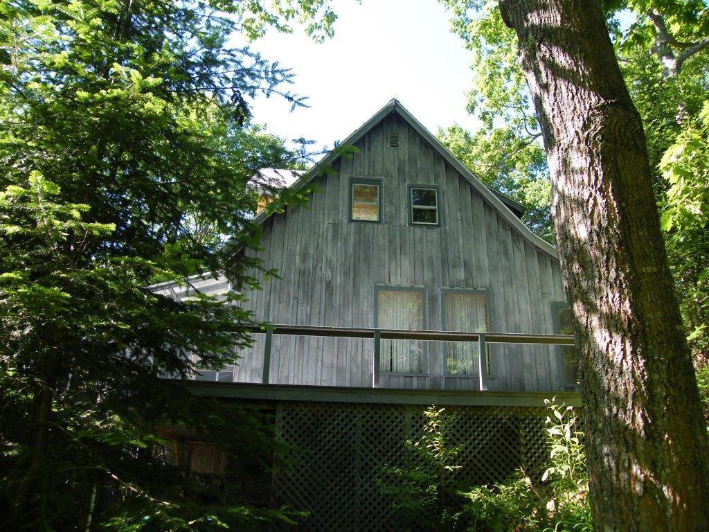 983 Dutch Neck Road Waldoboro, ME 04572 - Photo 3 of 15 Side of house
