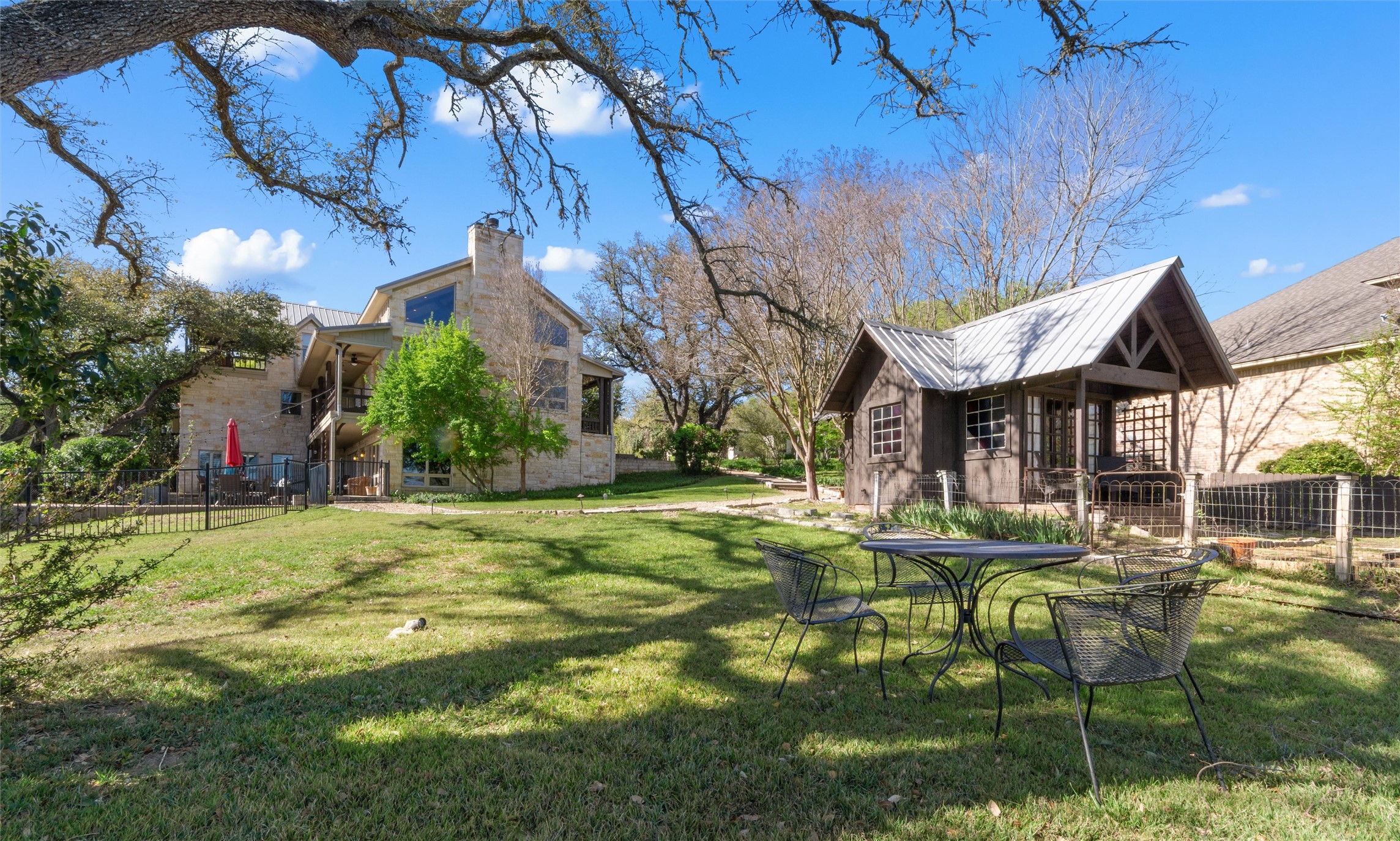 913 South Ridge Road Salado, TX 76571 - Photo 32 of 40 Over half acre lot with guest cottage.