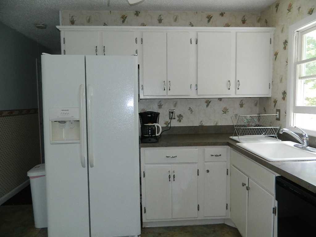 468 Pleasant Ridge Road Poughquag, NY 12570 - Photo 12 of 30