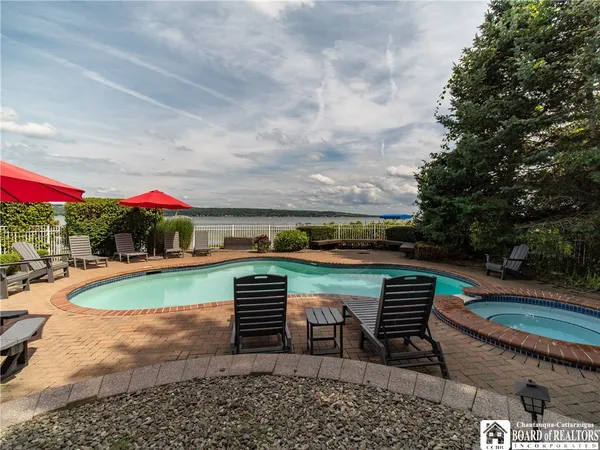 $1,249,000 | 3272 Chautauqua Avenue, North Harmony, NY 14710