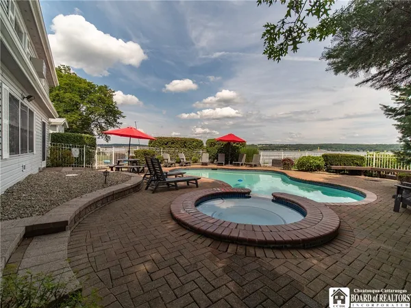$1,249,000 | 3272 Chautauqua Avenue, North Harmony, NY 14710