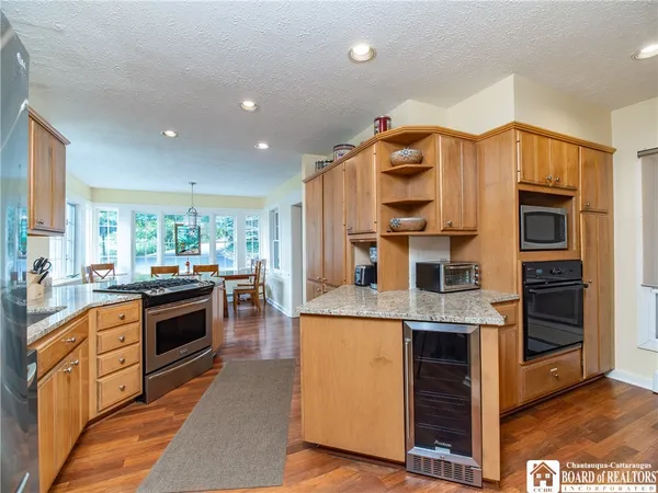 $1,249,000 | 3272 Chautauqua Avenue, North Harmony, NY 14710