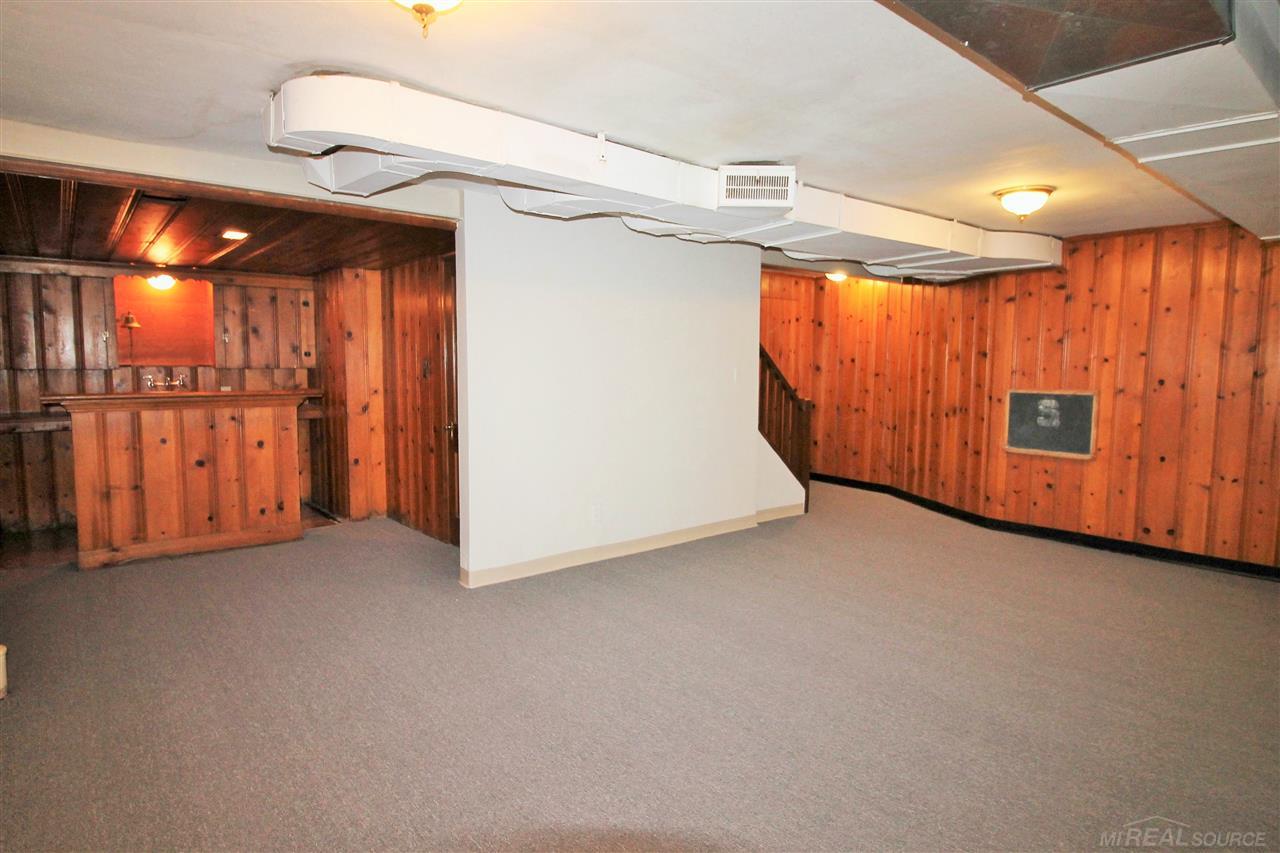 1173 Whittier Road Grosse Pointe, MI 48230 - Photo 66 of 83 50035395-65.JPG