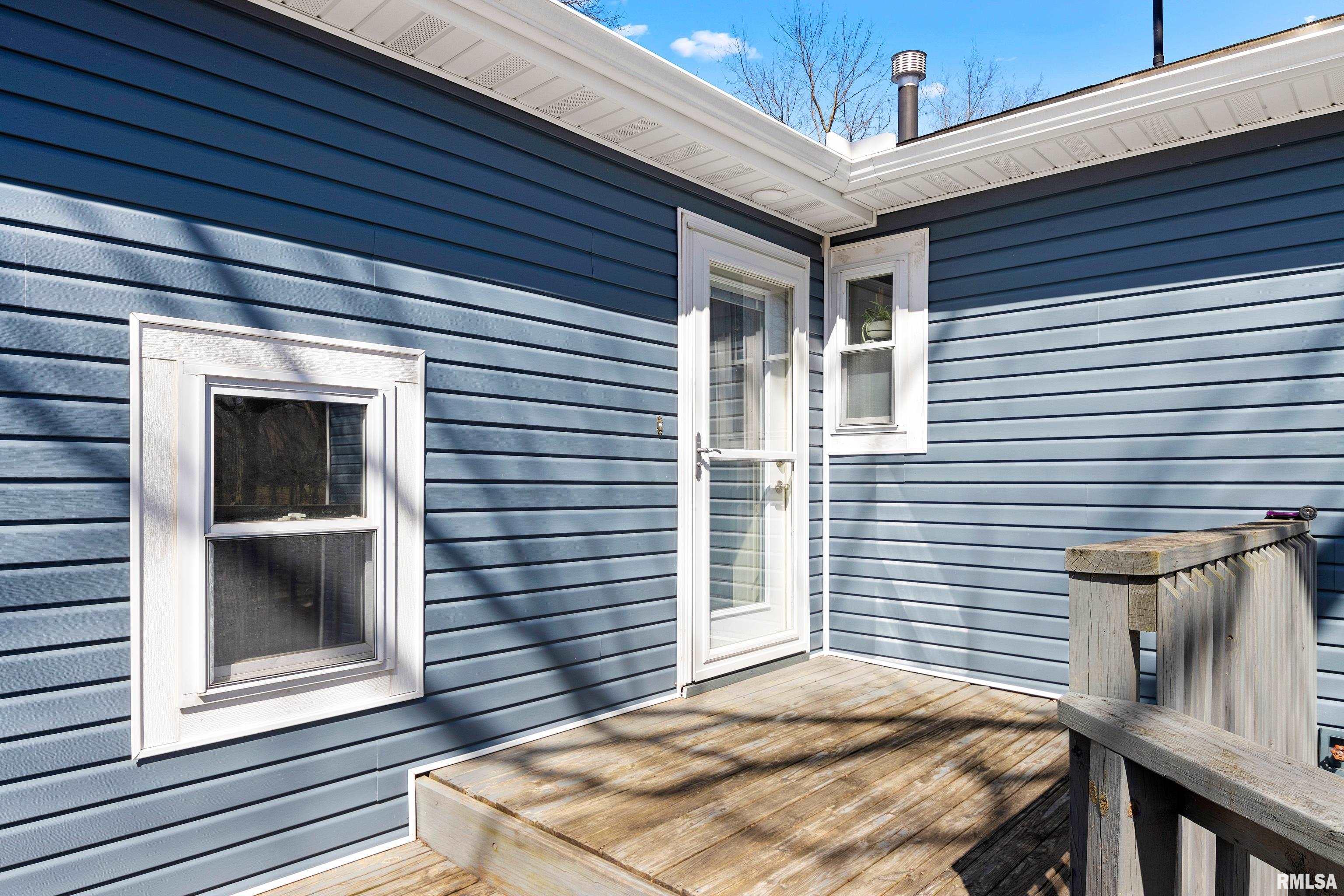 45 Roxbury Road Mackinaw, IL 61755 - Photo 3 of 40