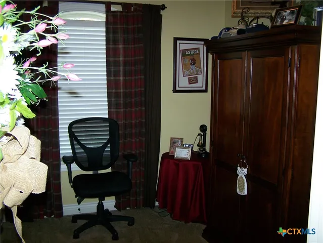 $550,000 | 101 Laurel Oak Circle, Cuero, TX 77954