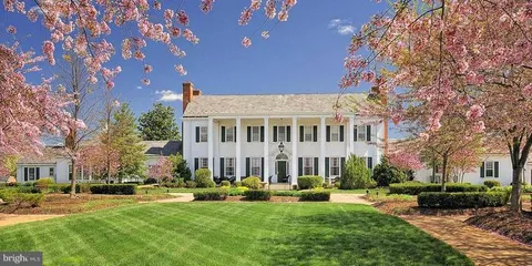 $825,000 | 6005 Piney Grove Way, Gainesville, VA 20155