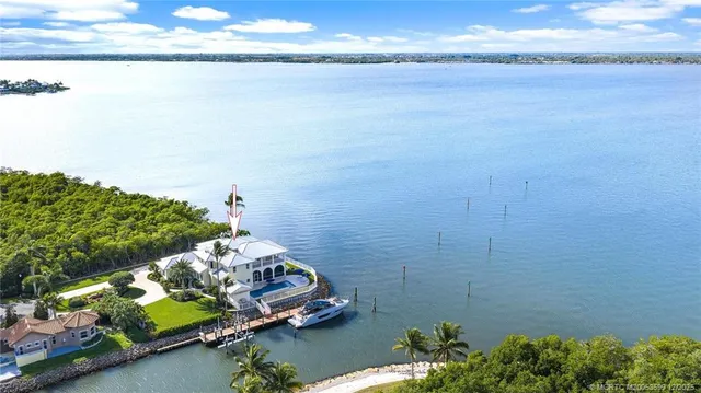 $5,999,995 | 4105 Rigels Cove Way, Jensen Beach, FL 34957