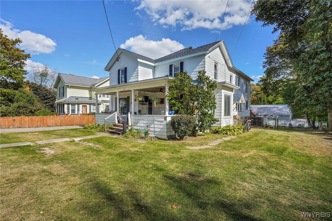 72 North Center Street Perry, NY 14530 - Photo 2 of 46