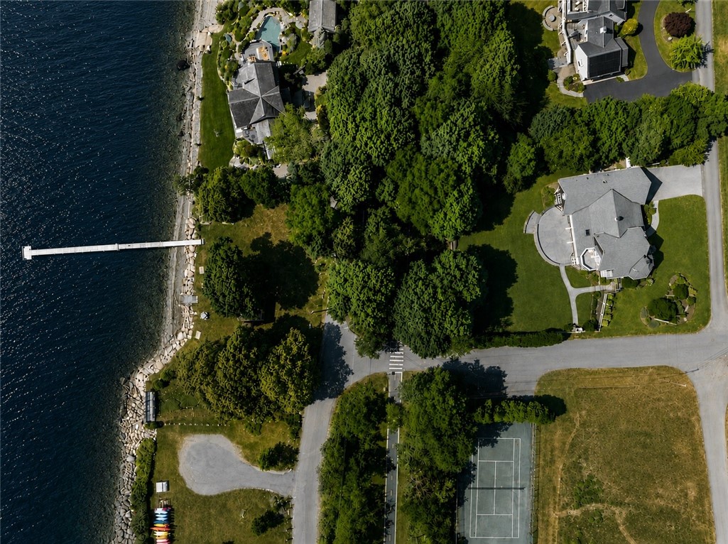 19 Ledge Road Bristol, RI 02809 - Photo 14 of 14