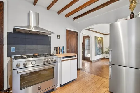 $799,000 | 9 Dogwood Road, West Orange, NJ 07052
